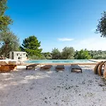 Dom wakacyjny Trullo With Pool *