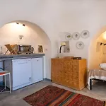 Trullo With Pool Dom wakacyjny Ostuni